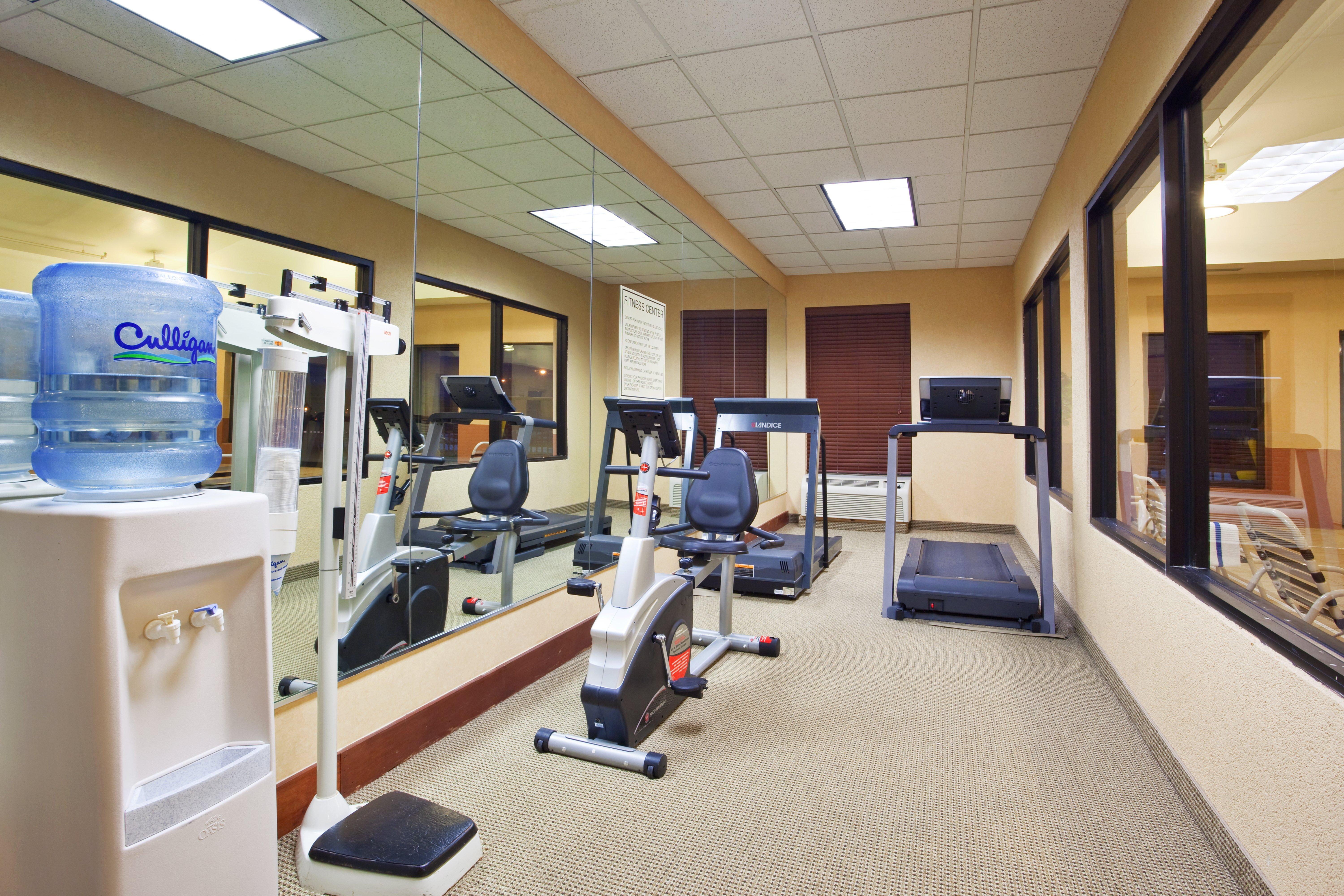 Holiday Inn Express Hotel & Suites Cleveland-Streetsboro By Ihg Exterior foto
